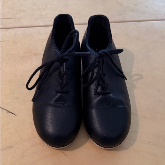 Capezio Black Kids Tap Shoes - Picture 1 of 4